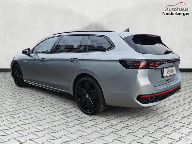 Volkswagen Passat Variant 2.0 TDI 142 kW 4Motion R-Line DSG 4M Pano AHK 