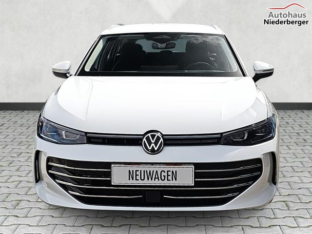 Volkswagen Passat Variant 2.0 TDI 110 kW Elegance DSG IQ.Light AHK 