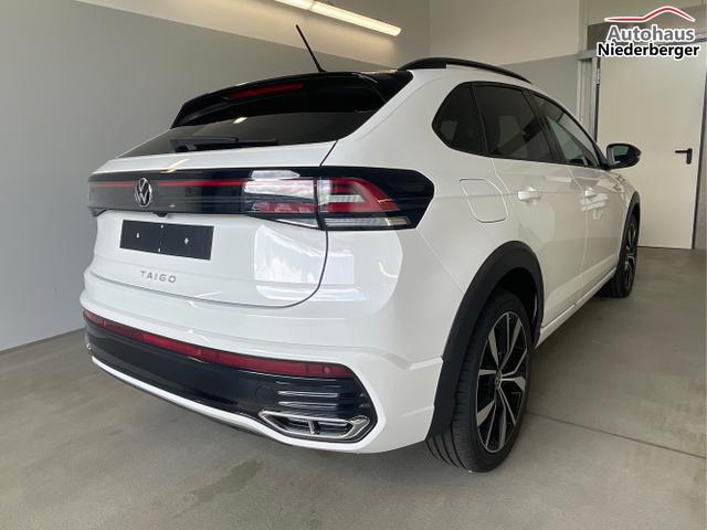 Volkswagen / Taigo / Weiß / / / 110PS DSG AHK+Navi+IQ.Light
