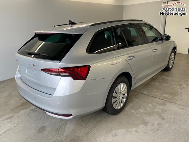 Skoda / Octavia Combi / Silber / / / DSG AHK+Sitzheizung+App Connect