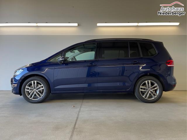 Volkswagen / Touran / Blau / / / 150PS 7Si+IQ.Light+TrailerAss+Cam+Navi+Kamera+Alarm+Kessy+App-Connect
