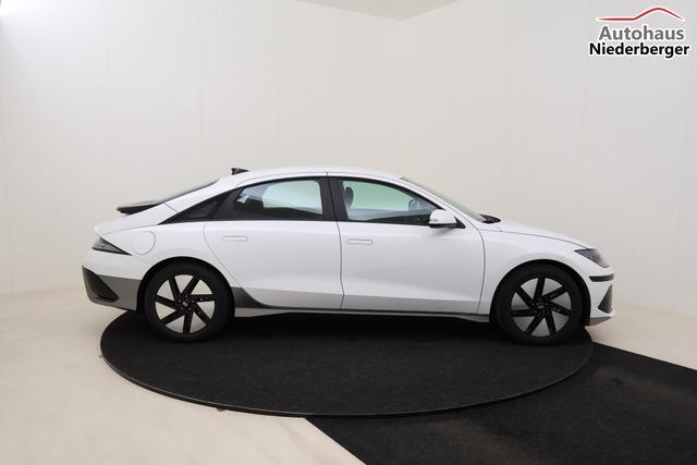Hyundai IONIQ 6 Core 