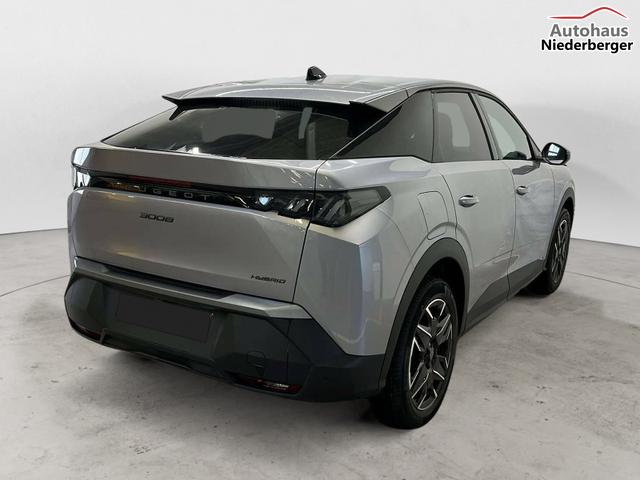 Peugeot 3008 Allure Hybrid 136 e-DCS6 (1.2L) 