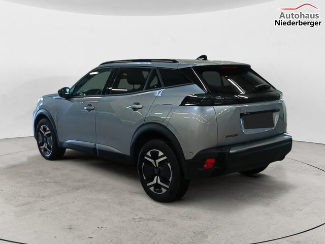 Peugeot 2008 Allure 1.2L (1199cc) 3-cylinder gasoline 100 hp S&S, 6-speed manual 