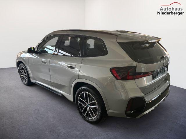 BMW X1 sDrive Aut. 18i M-SPORT /AHK/PANO-DA/H&K/ 