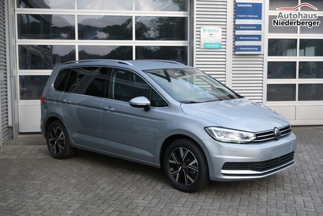 VW Touran 1.5 TSI DSG Oyster Silber Metallic 