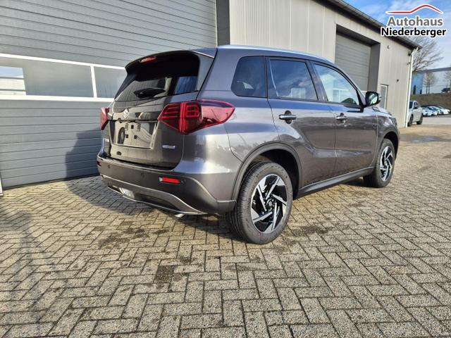 Suzuki Vitara Comfort+ 110PS Automatik MHEV 1.4 Boosterjet Teilleder Navi Klimaautomatik Sitzheizung ACC PDC v+h R&uuml;ckf.Kamera Suzuki-Radio Apple CarPlay Android Auto Touchscreen 2xKeyless 17-LM 