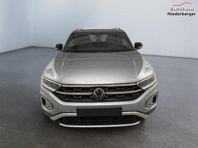 Volkswagen T-Roc Black Edition/Silver Edition 1.5 TSI 150PS/110kW DSG 2025 +Black Paket+19"ALU+MATRIX+PANO 
