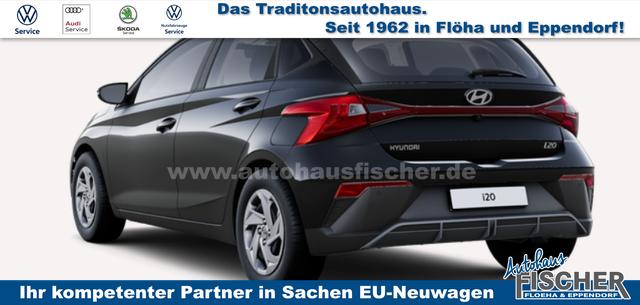 Hyundai i20 Comfort 1.2i 79PS, PHANTOM-BLACK-Metallic, 5 Jahre Garantie, NAVIGATION 10,25", Klima, Parksensoren hinten, Rückfahrkamera, Alarm, Lederlenkrad, Tempomat, Armlehne vorne, Reserverad, 4x elektr. Fensterheber, Fernlicht-Assistent 