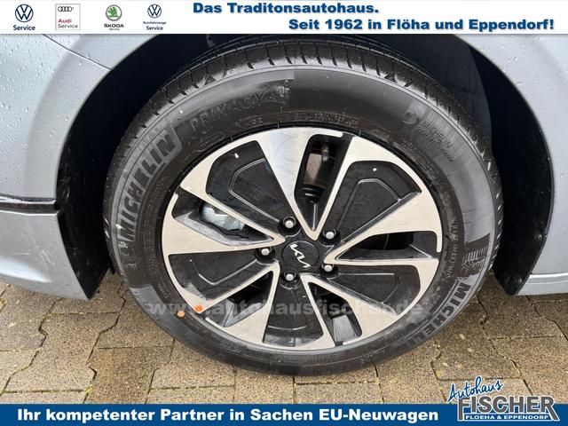 Kia Ceed Sportswagon Spin 1.5 T-GDI 140PS 6-Gang, LUNAR-SILVER METALLIC, 16" Alu, Klimaanlage, Winter-Paket, Navi 10,25", Parksensoren hinten, Rückfahrkamera, Tempomat, Dachreling, Lederlenkrad 