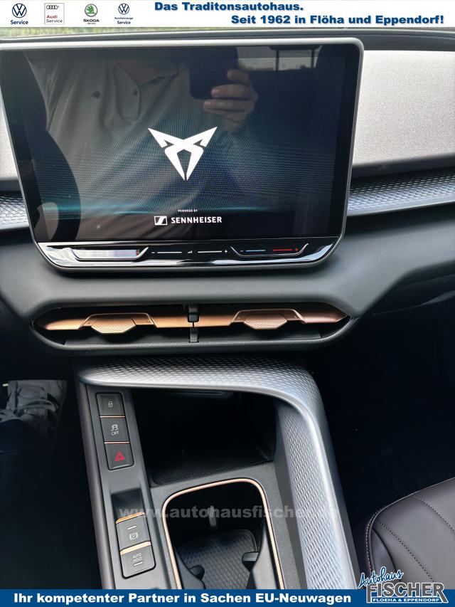 Cupra Terramar Basis 1.5 e-TSI 150PS DSG, 5 Jahre Garantie, 18" Alu, Climatronic, Parksensoren vorn/hinten, Rückfahrkamera, Tempomat, Media 12,9" + Full Link, M-Lederlenkrad, Dachreling, LED-Scheinwerfer 