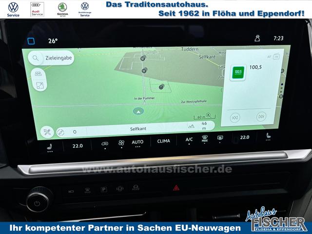 Volkswagen T7 Caravelle Style 2.0 TDI 110PS, LANGER RADSTAND, 8-Sitzer, 17" Alu, IQ.LIGHT MATRIX-LED, NAVIGATION 13", Kunstlederpolster + Sitzheizung, Schiebetüre links/rechts, Keyless, M-Lederlenkrad, 3-Zonen-Climatronic, Parksensoren vorn/hinten, Rückfahrkamera, Privacy-Glas 