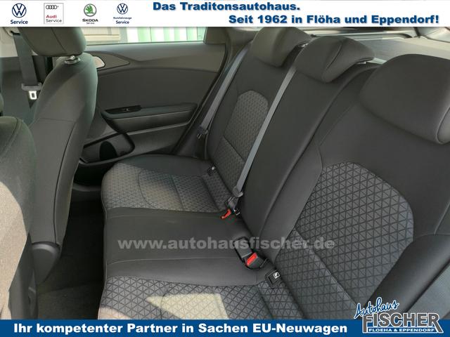 Kia Ceed Sportswagon Spin 1.5 T-GDI 140PS 7DCT AUTOMATIK, Weiß, 16" Alu, Klimaanlage, Winter-Paket, Navi 10,25", Parksensoren hinten, Rückfahrkamera, Tempomat, Dachreling, Lederlenkrad 