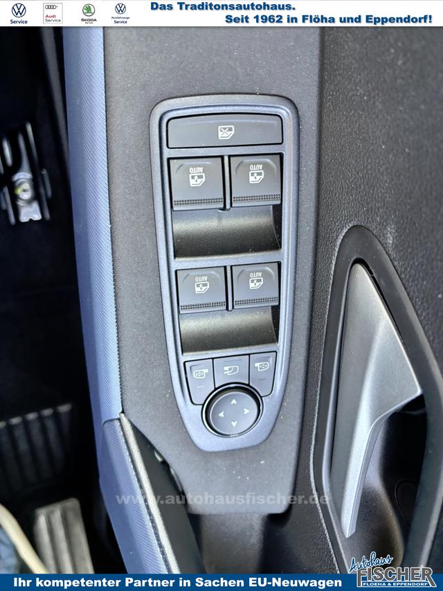 Dacia Bigster Essential 1.2 TCe 140 Mild-Hybrid (2), 17" Alufelgen, Klimaanlage, Radio 10", Parksensoren hinten, Rückfahrkamera, Tempomat, Lederlenkrad, Dachreling 