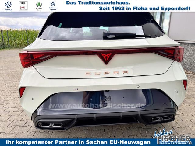 Cupra Leon Basis 1.5 TSI 150PS 6-Gang, 5 Jahre Garantie, 18" Alufelgen, Voll-LED-Scheinwerfer, 3Z-Climatronic, ACC/Tempomat, Digitales Cockpit, Full Link, Parksensoren v/h, Privacy-Glas, Multifunktions-Lederlenkrad, LED-Nebelscheinwerfer 