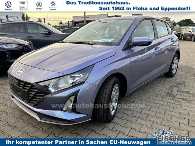 Hyundai i20 - Comfort 1.2i 79PS, META-BLUE METALLIC, 5 Jahre Garantie, NAVIGATION 10,25", Klima, Parksensoren hinten, Rückfahrkamera, Alarm, Lederlenkrad, Tempomat, Armlehne vorne, Reserverad, 4x elektr. Fensterheber, Fernlicht-Assistent