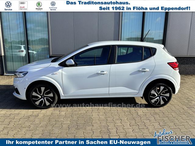 Dacia Sandero Expression 1.0 ECO-G 100 BENZIN/LPG-GASANLAGE, Weiß, Klimaanlage, NAVIGATIONSSYSTEM 8", Parksensoren VORNE + HINTEN, RÜCKFAHRKAMERA, TOTER-WINKEL-WARNER, Nebelscheinwerfer, Tempomat, Lederlenkrad, Armlehne, Spiegel elektr. einstell-/beheizbar, ZV mit Fernbedienung 