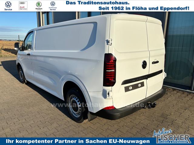 Volkswagen T7 Kastenwagen Basis 2.0 TDI 170PS AUTOMATIK LANG, Weiß, HECKFLÜGELTÜREN, 2-Zonen-Klimautomatik, M-Lederlenkrad, Anhängerkupplung, Parksensoren vorn/hinten, Rückfahrkamera, Frontscheibe beheizbar, Ganzjahresreifen, Sitzpaket 46 (inkl. Sitzheizung), Reserverad, 70l Tank 
