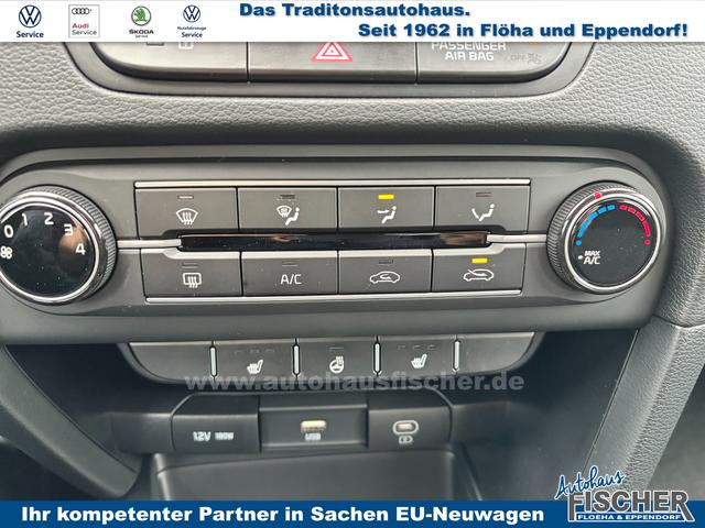 Kia Ceed Sportswagon Spin 1.5 T-GDI 140PS 7DCT AUTOMATIK, Weiß, 16" Alu, Klimaanlage, Winter-Paket, Navi 10,25", Parksensoren hinten, Rückfahrkamera, Tempomat, Dachreling, Lederlenkrad 
