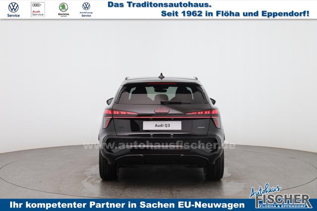 Audi Q3 Basis 2.0 TFSI quattro S-Tronic, El. Heckklappe, MMI Navi plus 