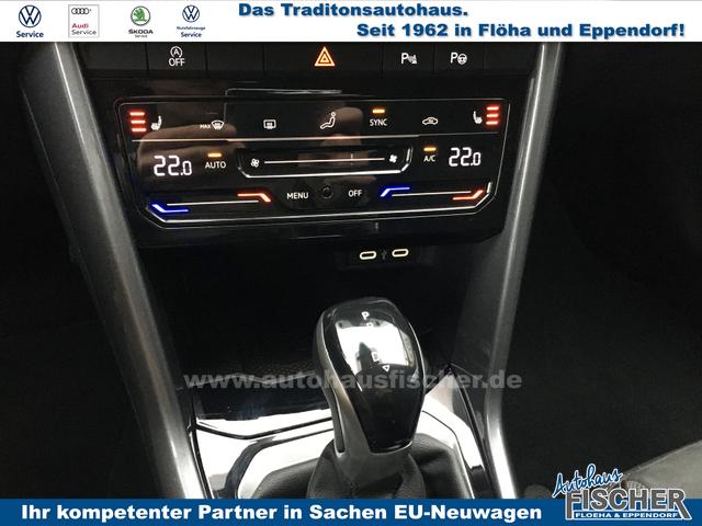 Volkswagen T-Roc 1.5 TSI DSG Style AHK LED NAVI 