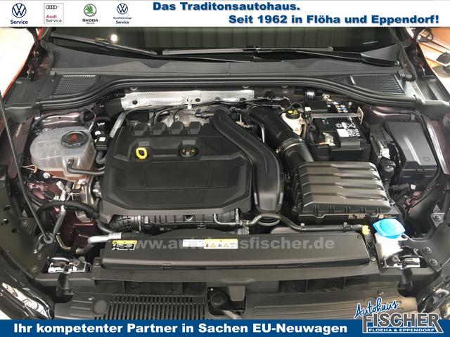 Volkswagen Golf Variant 1.5 eTSI DSG Style NAVI HUD PANO 