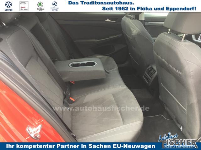 Volkswagen Golf Variant 1.5 eTSI DSG Style NAVI HUD PANO 