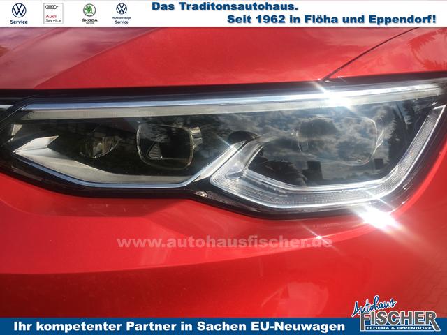 Volkswagen Golf Variant 1.5 eTSI DSG Style NAVI HUD PANO 