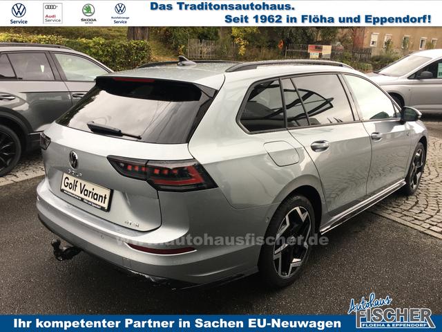 Volkswagen Golf Variant 1.5 eTSI DSG R-Line AHK Pano DCC Matrix Navi 