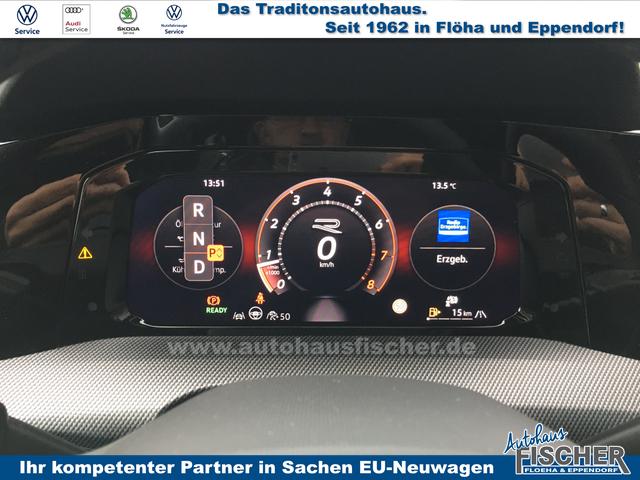 Volkswagen Golf Variant 1.5 eTSI DSG R-Line AHK Pano DCC Matrix Navi 