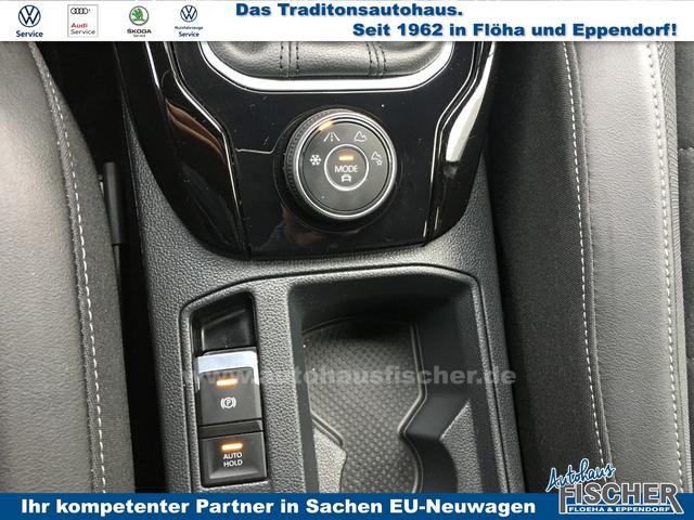 Volkswagen T-Roc 2.0 TDI DSG 4Motion Black-Style LED NAVI 
