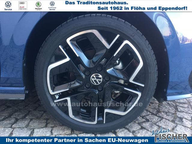 Volkswagen Golf VIII 1.5 TSI R-Line Black-Style LED Kessy 