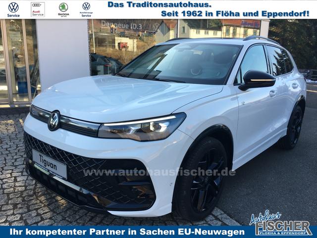 Volkswagen Tiguan - 1.5 eTSI R-Line PANO AHK HUD Matrix