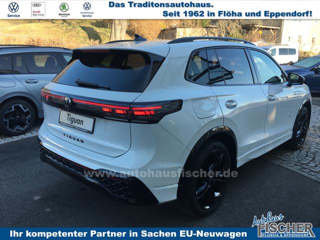Volkswagen Tiguan 1.5 eTSI R-Line PANO AHK HUD Matrix 