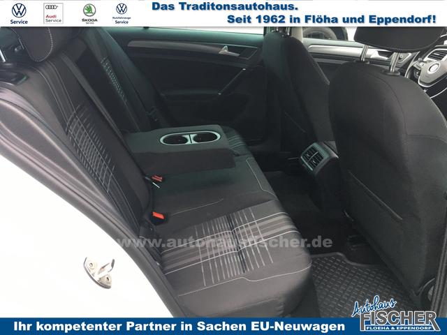 Volkswagen Golf 1.2 TSI Lounge Bi-Xenon SHZ GRA 