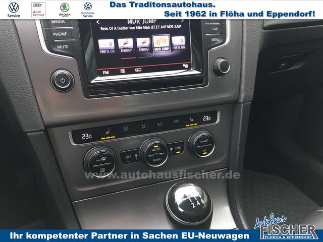 Volkswagen Golf 1.2 TSI Lounge Bi-Xenon SHZ GRA 