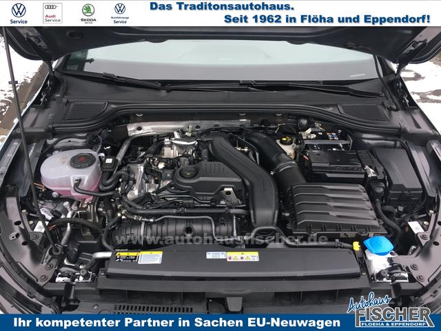 Volkswagen Golf R-Line Variant 1.5 eTSI DSG LED-Plus Easy Open Kessy PLA 