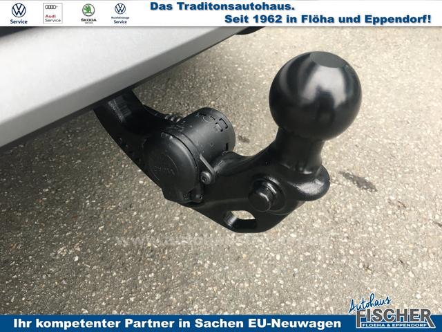 Volkswagen T-Roc LIFE neues Modell 1.5 eTSI DSG LED-Plus AHK Navi 