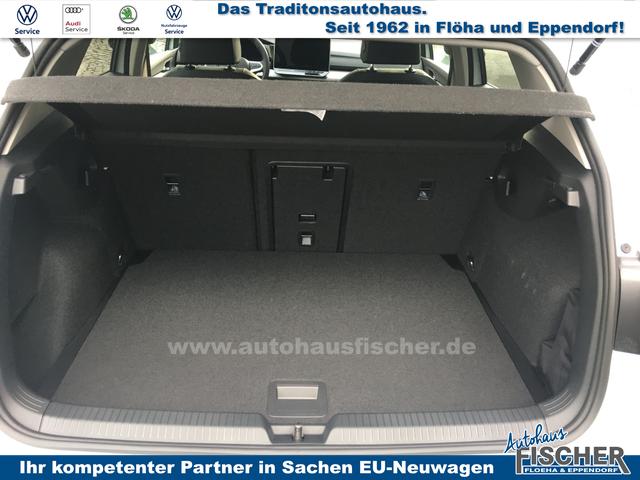 Volkswagen Golf VIII 1.5 TSI Life ACC ergo Massage PLA Side Assist 
