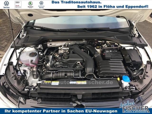Volkswagen Golf VIII 1.5 TSI Life ACC ergo Massage PLA Side Assist 