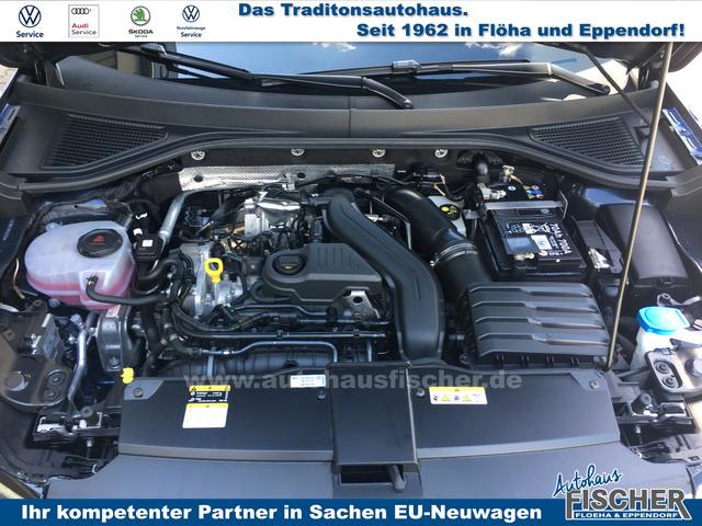 Volkswagen T-Roc LIFE 1.5 TSI DSG LED Navi AHK RFK Kessy 