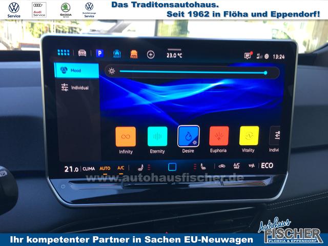 Volkswagen ID.3 Pro S 170KW 79kWh Black-Style AreaView Parklenkassistent 