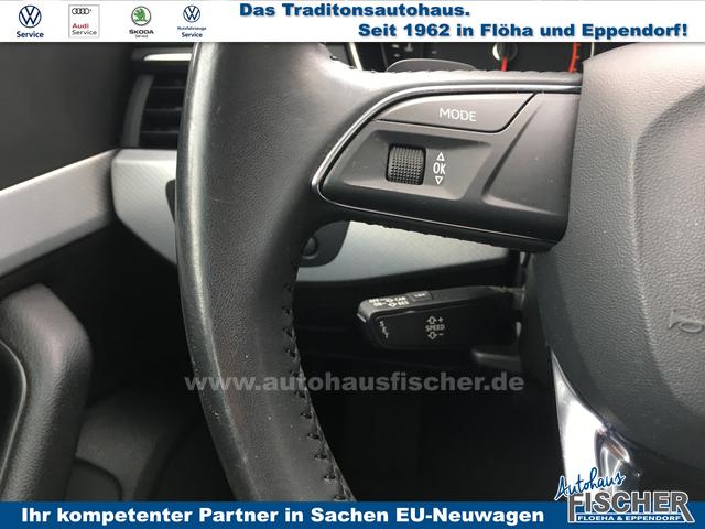 Audi A4 Avant 2.0 TDI s tronic design ultra MMI Navi AHK 