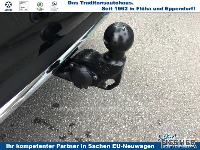 Skoda Karoq 1.5 TSI DSG Sportline AHK Canton AreaView Navi behWSS 