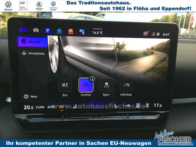 Volkswagen T-Roc 1.5 eTSI DSG R-Line Black-Style Matrix AHK HUD Sound 