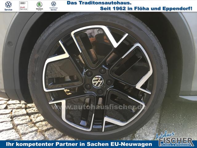 Volkswagen T-Roc 1.5 eTSI DSG R-Line Black-Style Matrix AHK HUD Sound 