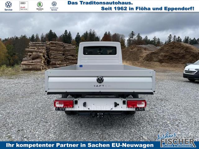 Volkswagen Crafter Pritschenwagen Pritsche 35 DOKA L4 FWD (Pritsche FWD) 2.0 TDI 103kW (140 PS) 6-Gang-Schaltgetriebe 