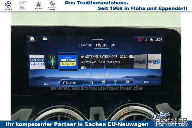 Mercedes-Benz GLA AMG Line 220 d 4MATIC *PANO*AHK*NAVI*LED*SHZ*PDC* 