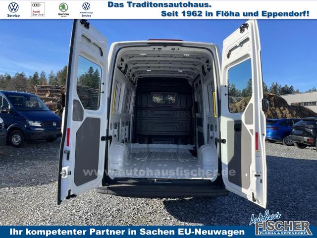 Volkswagen Crafter Kastenwagen Kasten 35 L3H3 2.0 TDI 103kW (140 PS) 6-Gang-Schaltgetriebe 
