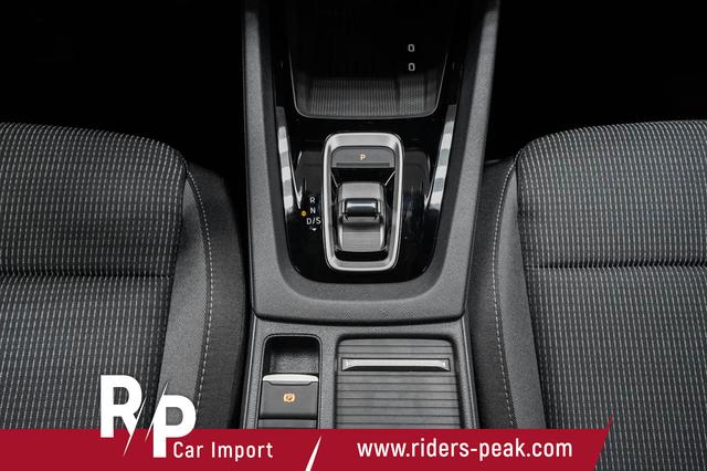 Skoda Octavia Combi Kombi 1,5 eTSI DSG mhev Selection -LAG. 